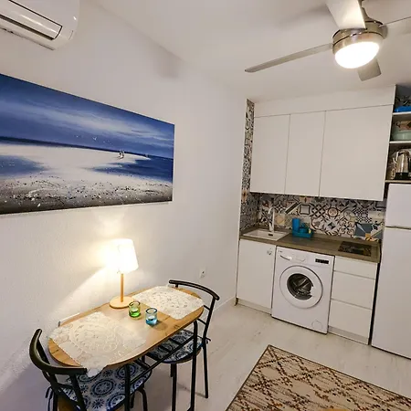 Nytt! Mysig Laegenhet Naera Havet - Apartment